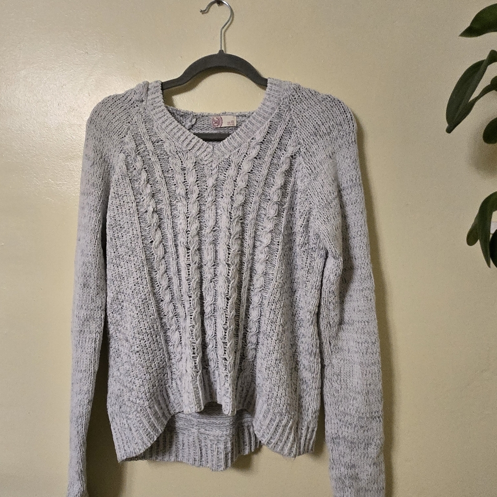 SO Light Gray V-Neck Sweater